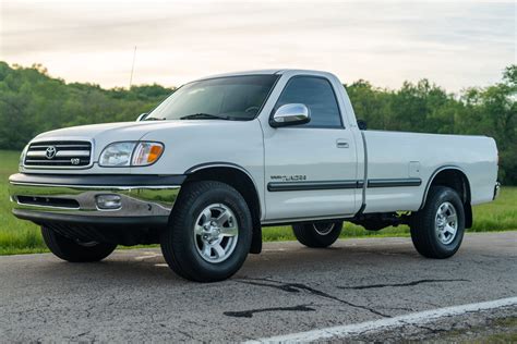 02 Tundra