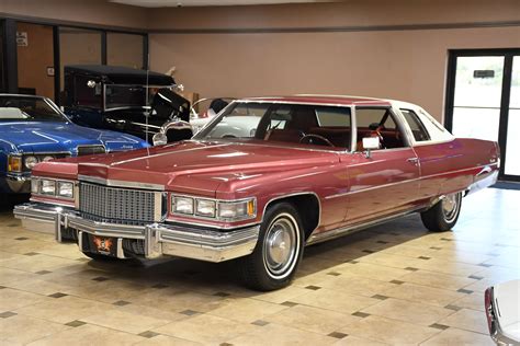 1975 Cadillac Coupe Deville