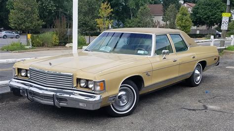 1977 Dodge Monaco