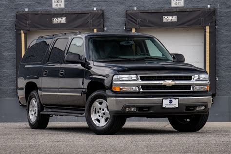 2004 Chevrolet Suburban