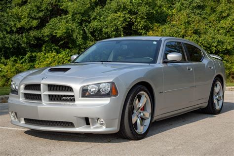 2006 Dodge Charger Srt8