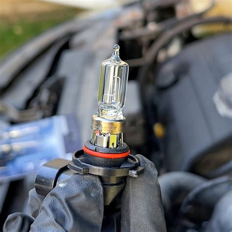 Car Headlight Bulb Toolstation