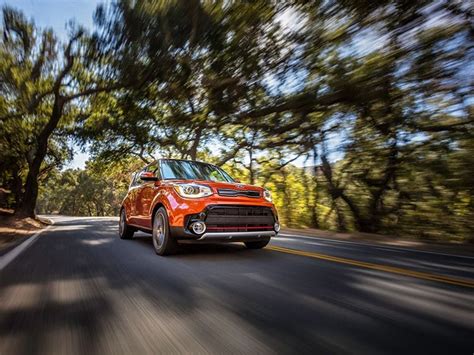Best Cars For Short Drivers: The Ultimate Visibility Guide