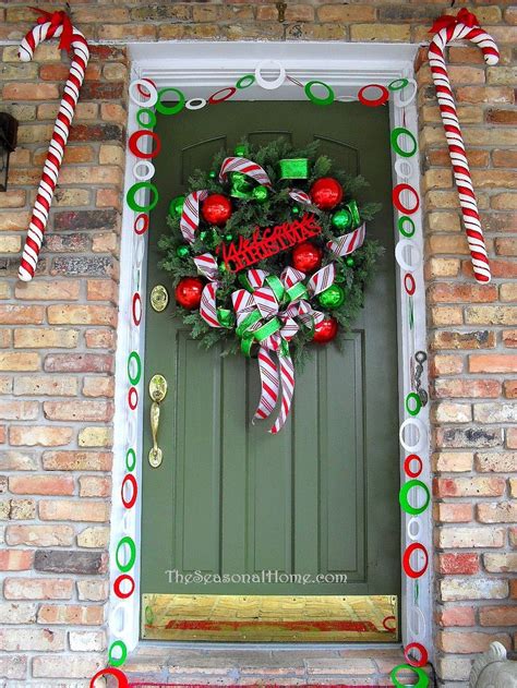 Christmas Door Decor Ideas