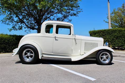 Ford Model B Coupe: The Complete Collector’s Guide