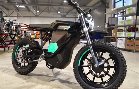 Land Moto