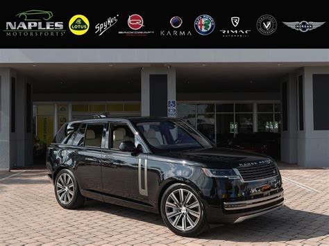 Land Rover Naples
