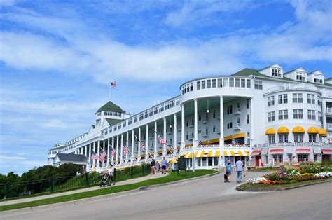 Mackinac Lodge