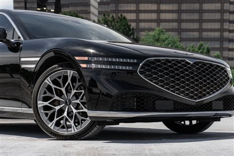 7 Most Comfortable Cars For Back Pain: The Ultimate Guide