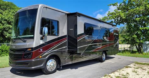 Motorhome Rental Miami