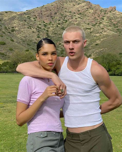 Nara Smith Parents