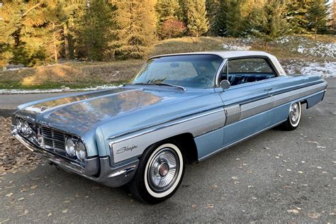 Oldsmobile Starfire
