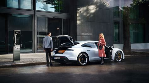 Porsche Destination Charging