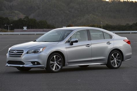 Subaru Legacy 2015