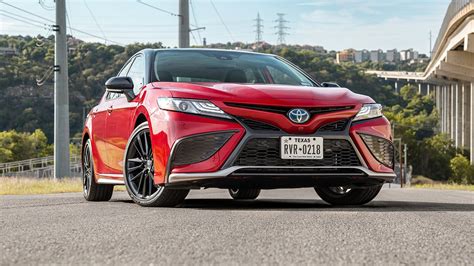 Toyota Camry Hybrid Mpg
