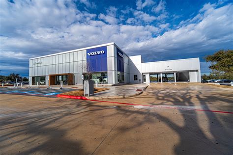 Volvo Cars Hill Country